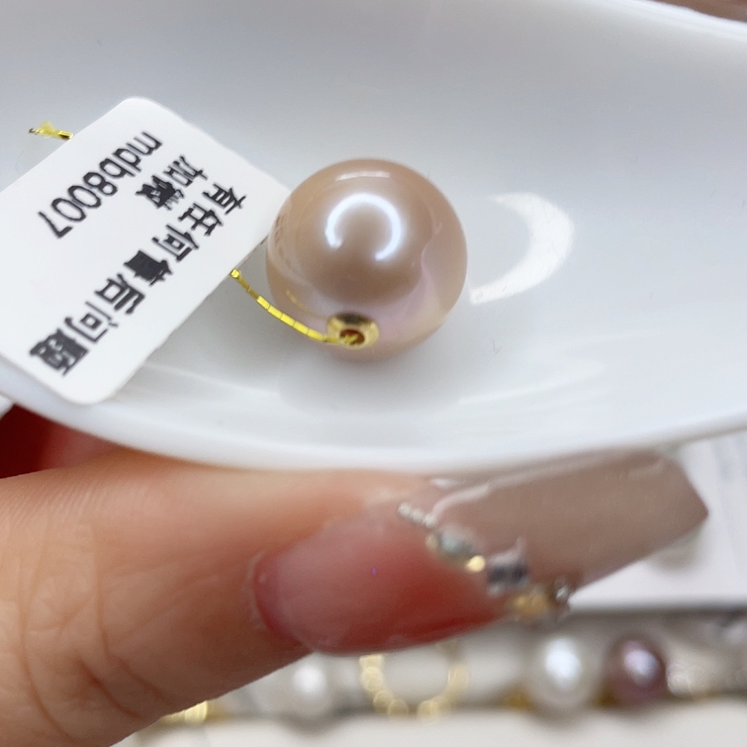 淡水珍珠颈饰未镶嵌