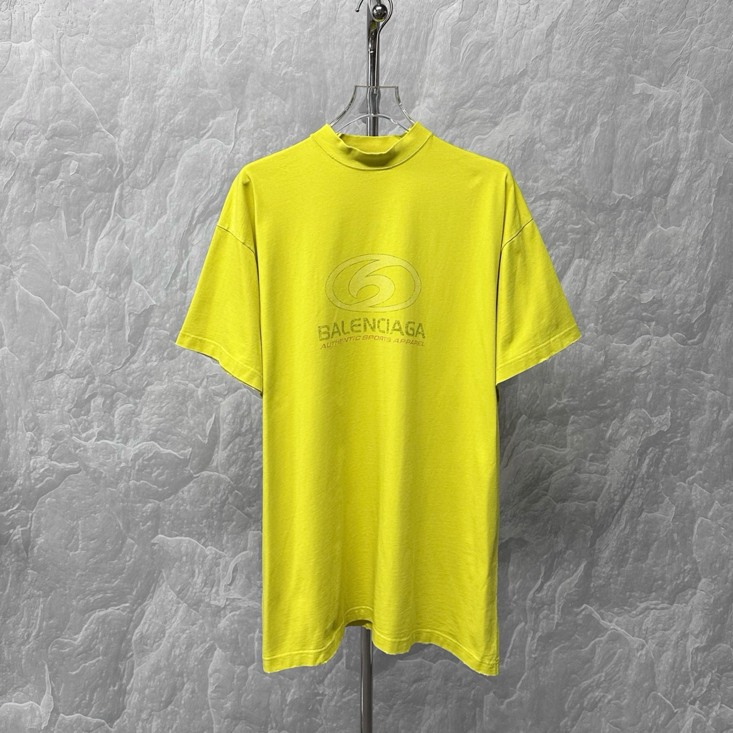 未使用 Balenciaga/巴黎世家 做旧logo印花短袖 2码 J01956
