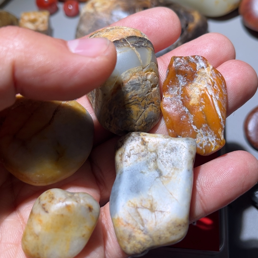 和田玉（子料）未镶嵌挂件