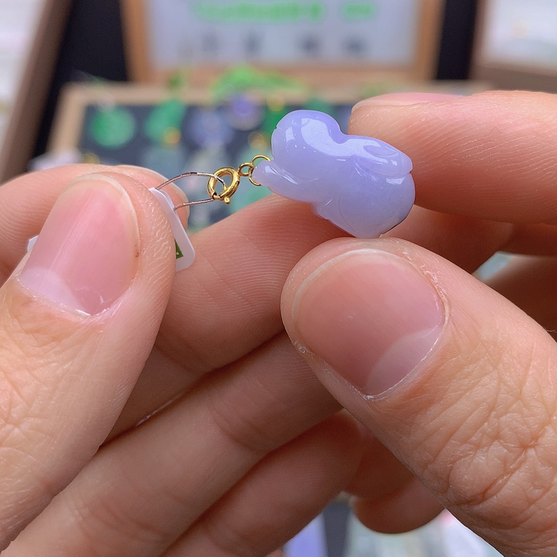 翡翠颈饰18K金镶嵌翡翠