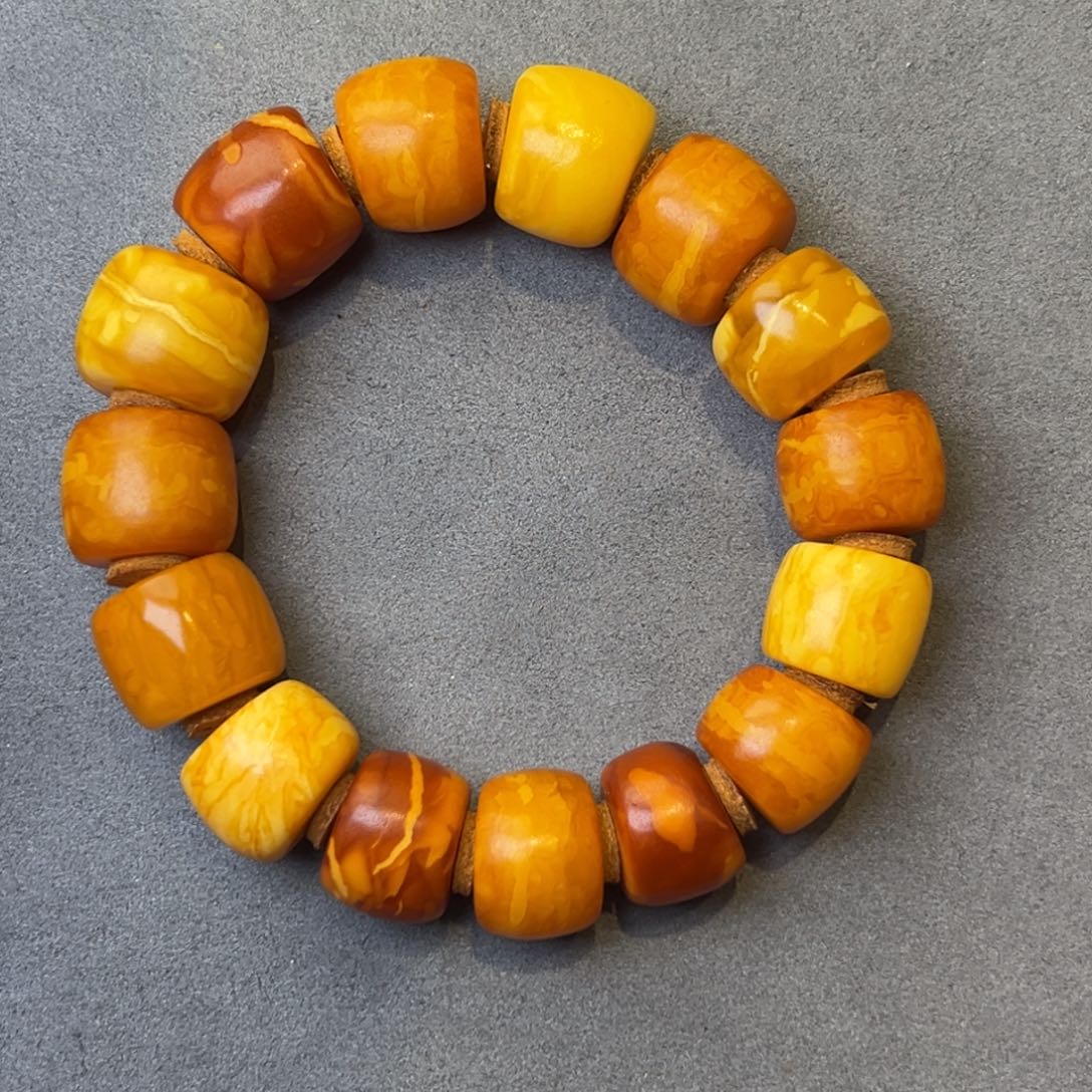 临***居未镶嵌吊坠(不含链)蜜蜡