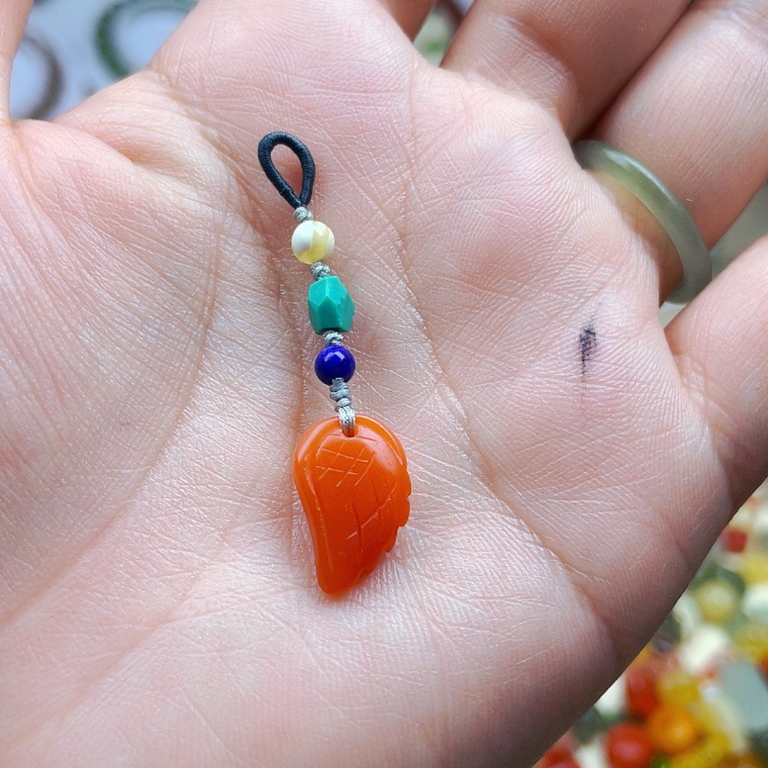 南红玛瑙挂件未镶嵌订制