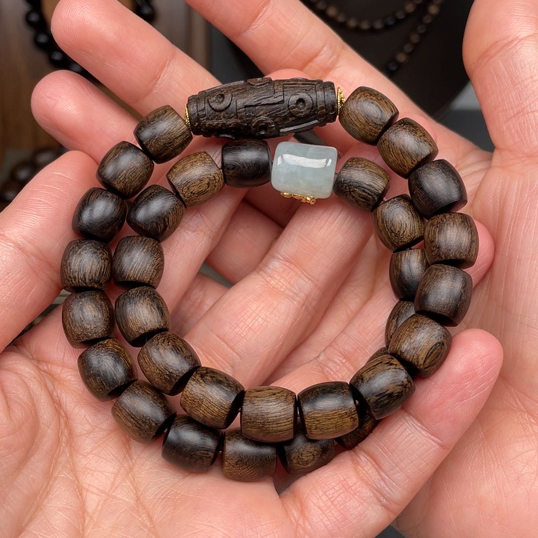 沉香手串s****8越南芽庄白棋1.0玉化瘤疤