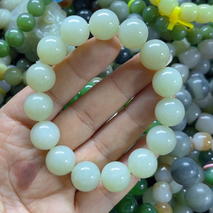 手链未镶嵌和田玉