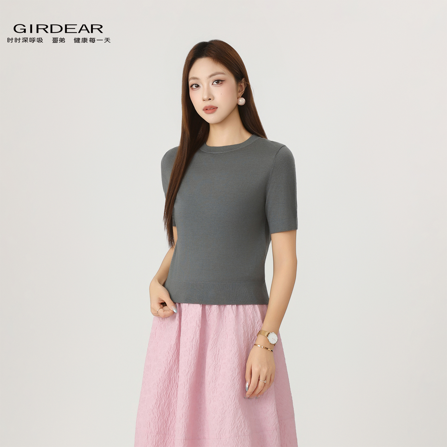 GIRDEAR/哥弟秋季羊毛文艺上衣慵懒舒适圆领打底套头针织衫138101