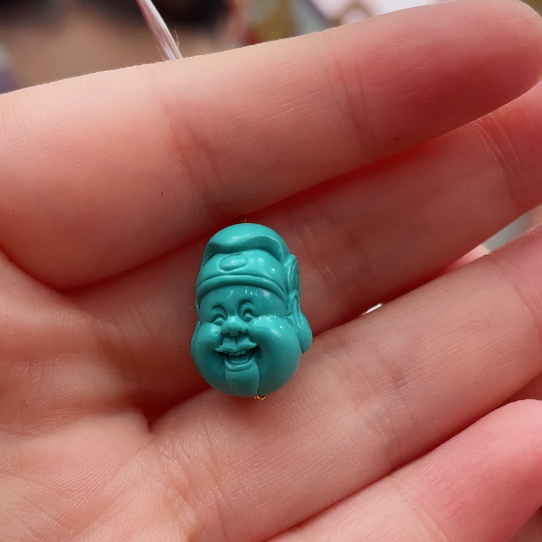 绿松石颈饰未镶嵌