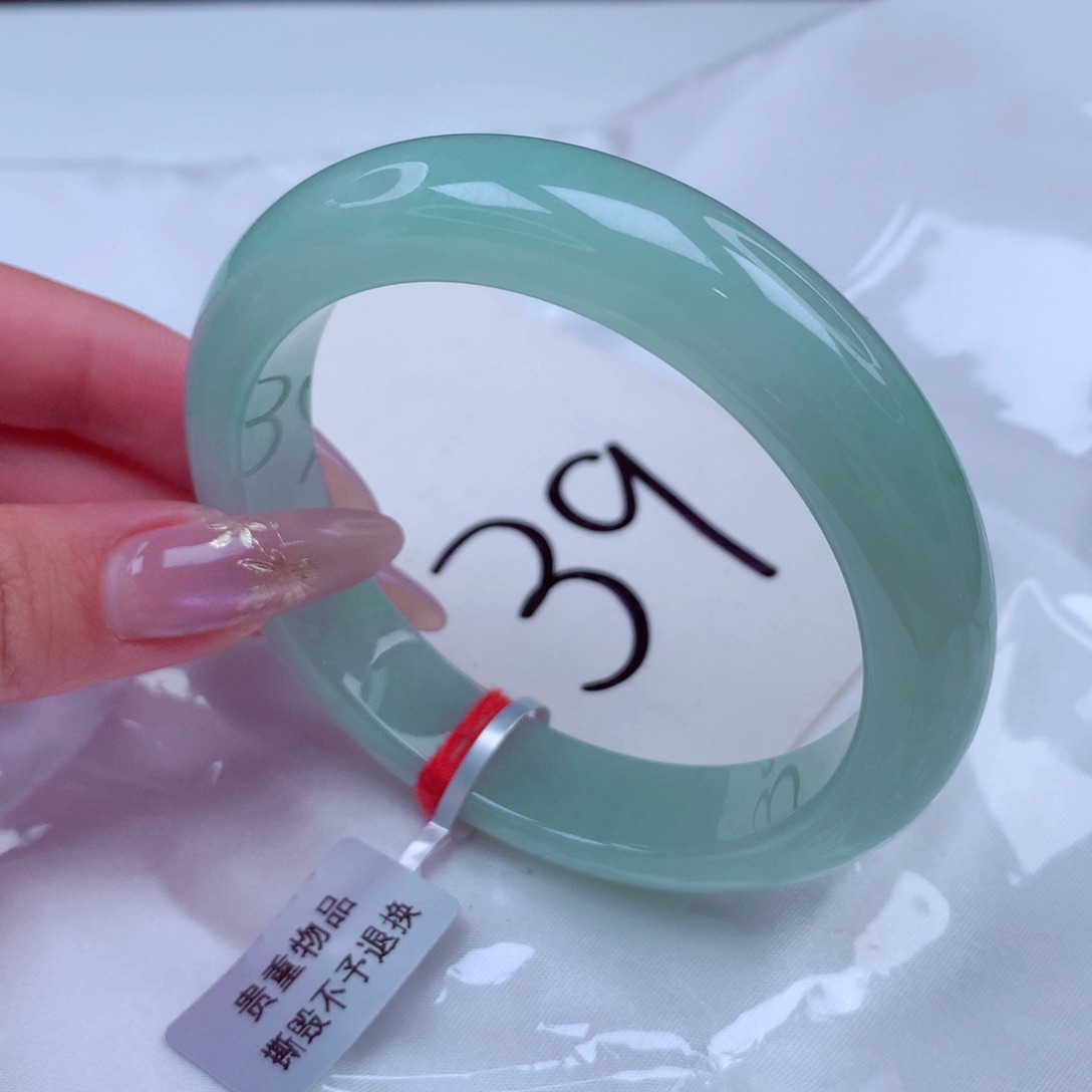 翡翠手镯未镶嵌翡翠55