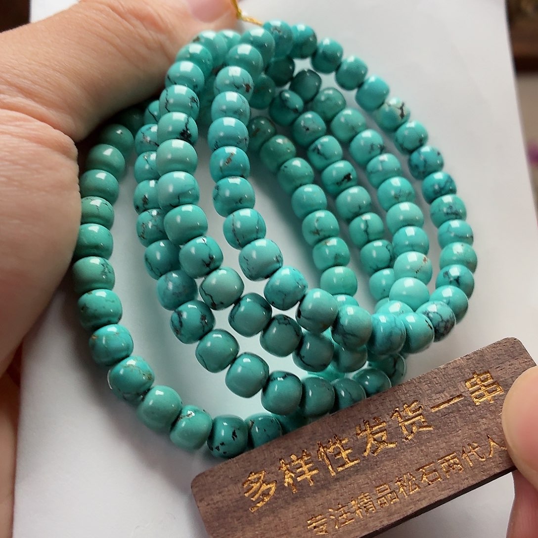 未镶嵌绿松石珠宝奇石