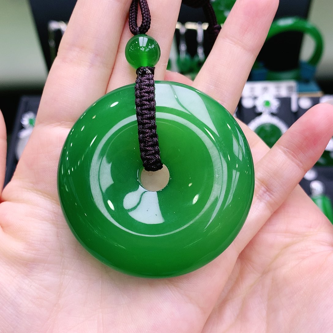 玛瑙/玉髓吊坠未镶嵌