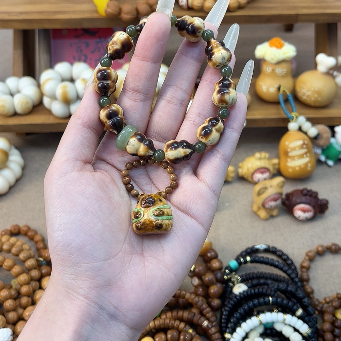 ****莓吊坠紫金鼠紫金鼠手串