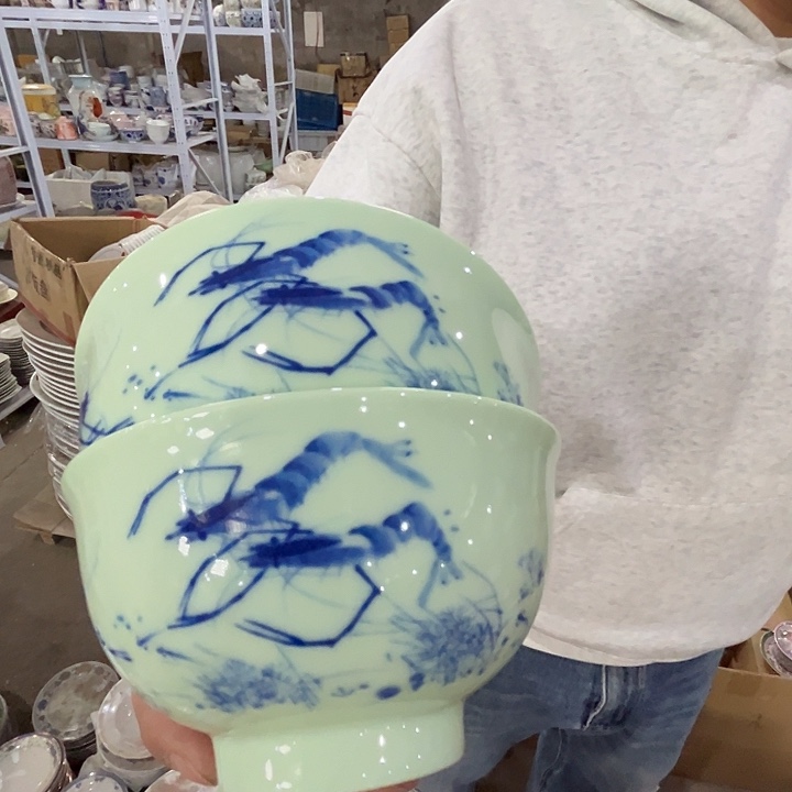 瓷片景德镇陶瓷绿嘻嘻虾趣米饭碗2只