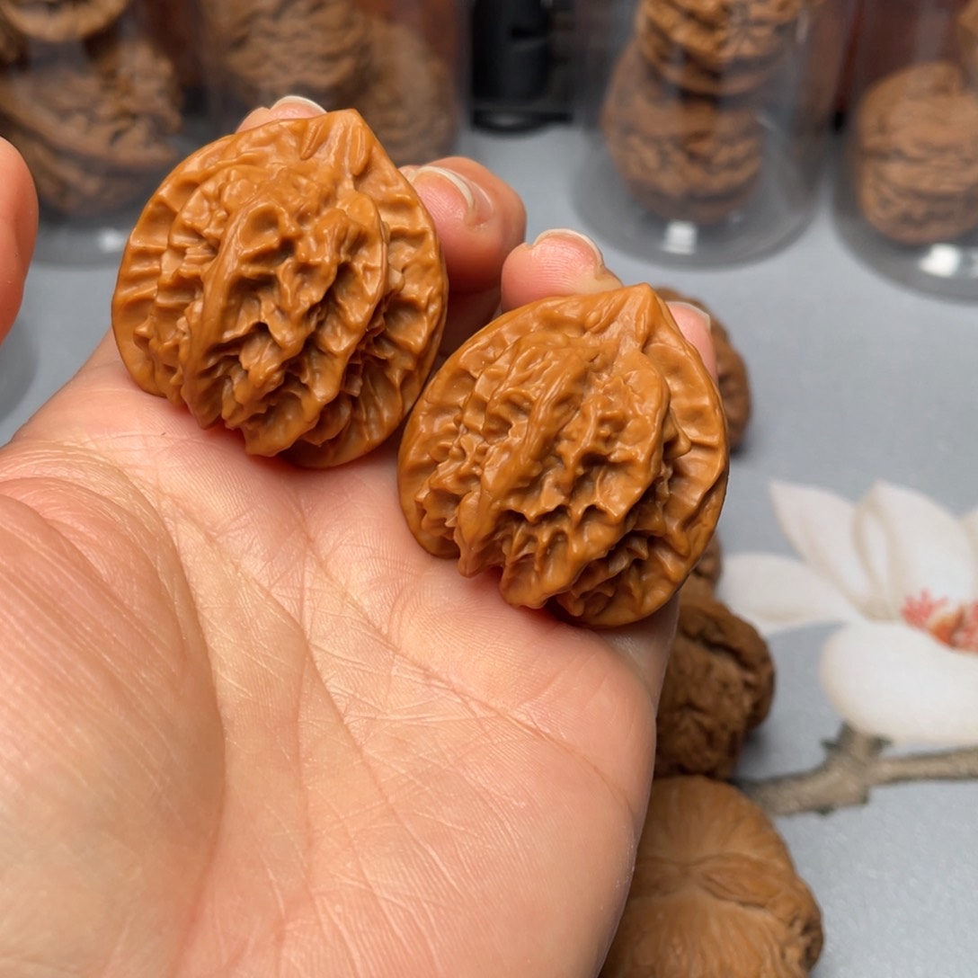 【闪购商品】文玩核桃吊坠大龙…….