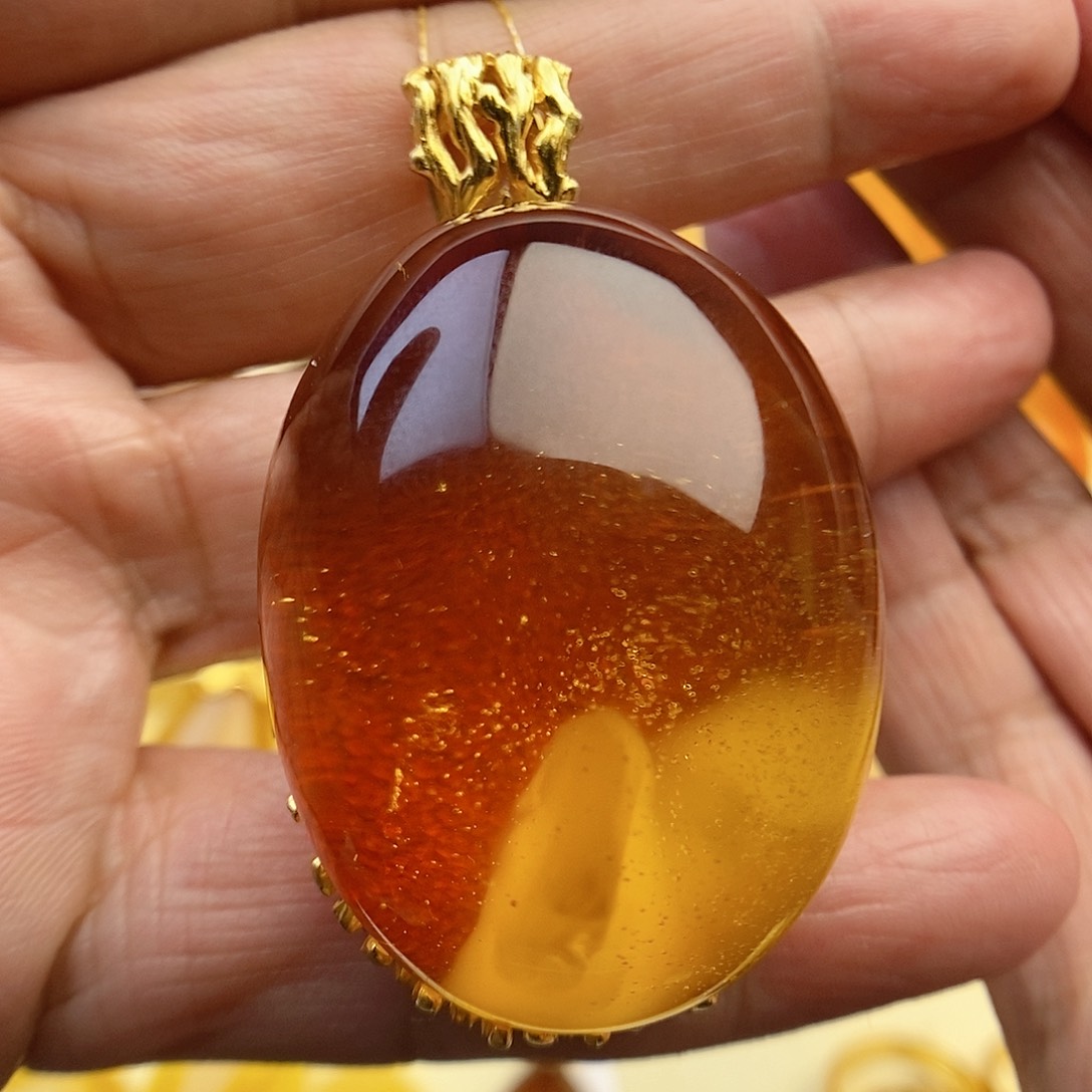 银S925镀金镶嵌颈饰琥珀