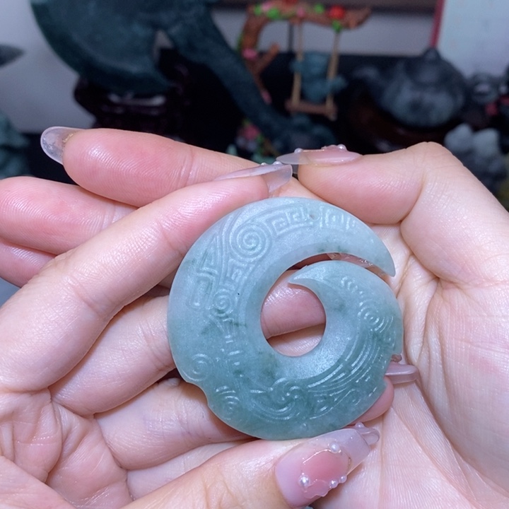 定制翡翠未镶嵌翡翠