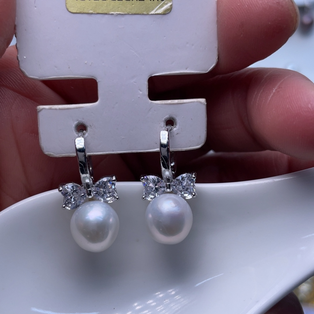 未镶嵌耳饰淡水珍珠