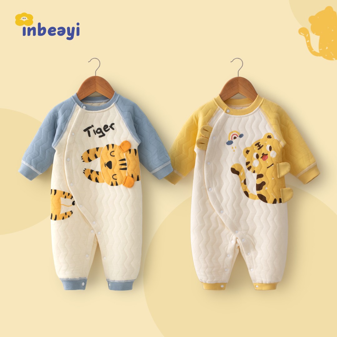 婴蓓依婴儿秋冬夹棉连体衣新生儿三层保暖哈衣宝宝百天满月外出服