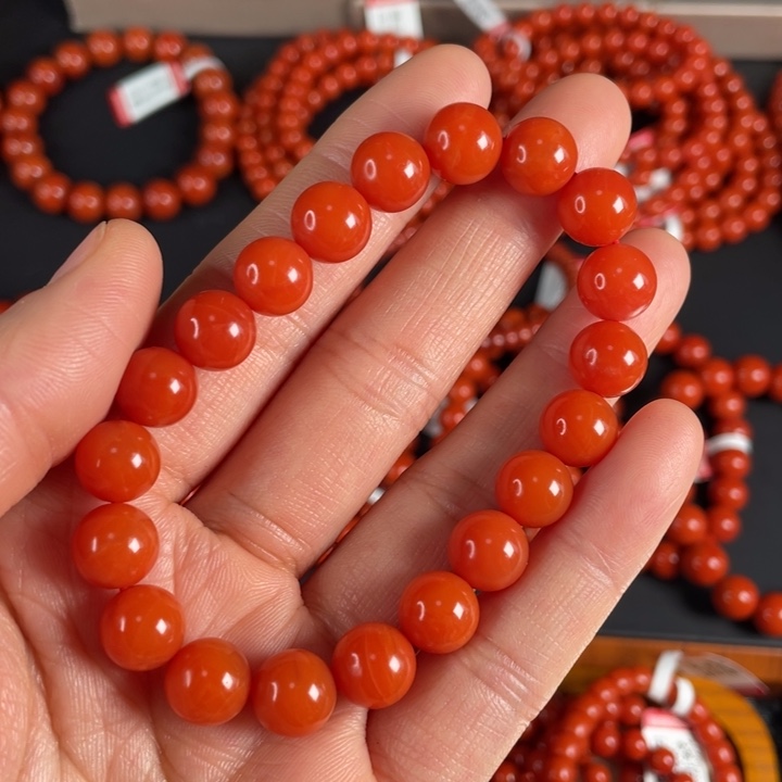 南红玛瑙手链未镶嵌
