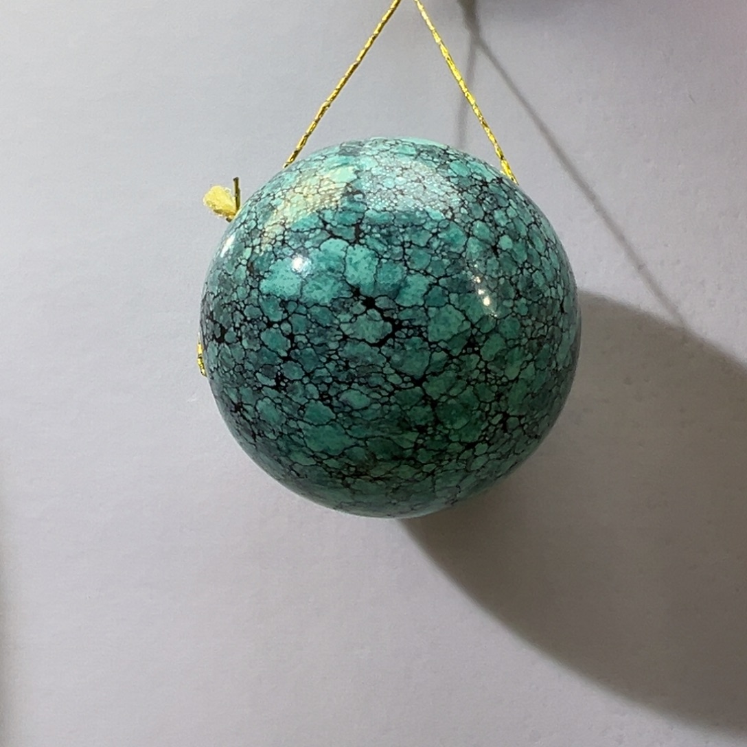 绿松石未镶嵌挂件25.6