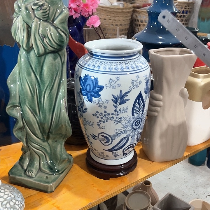 瓶高度33厘米口径11厘米微瑕捡漏