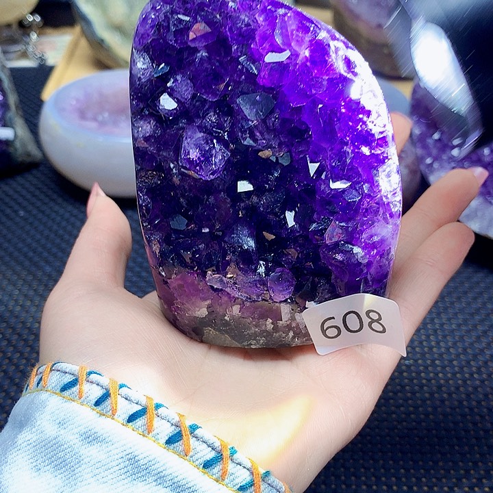 未镶嵌紫晶大型摆件（非配饰）