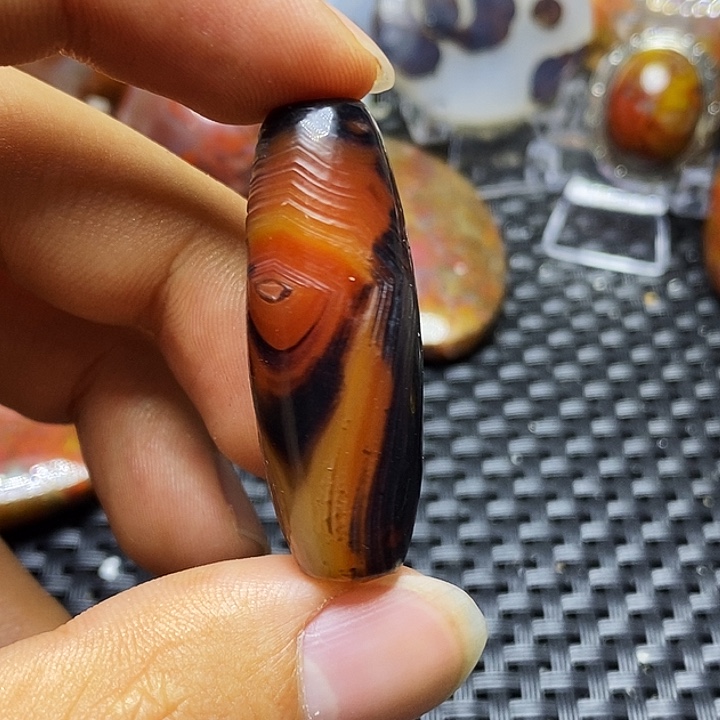 木***林玛瑙/玉髓未镶嵌颈饰