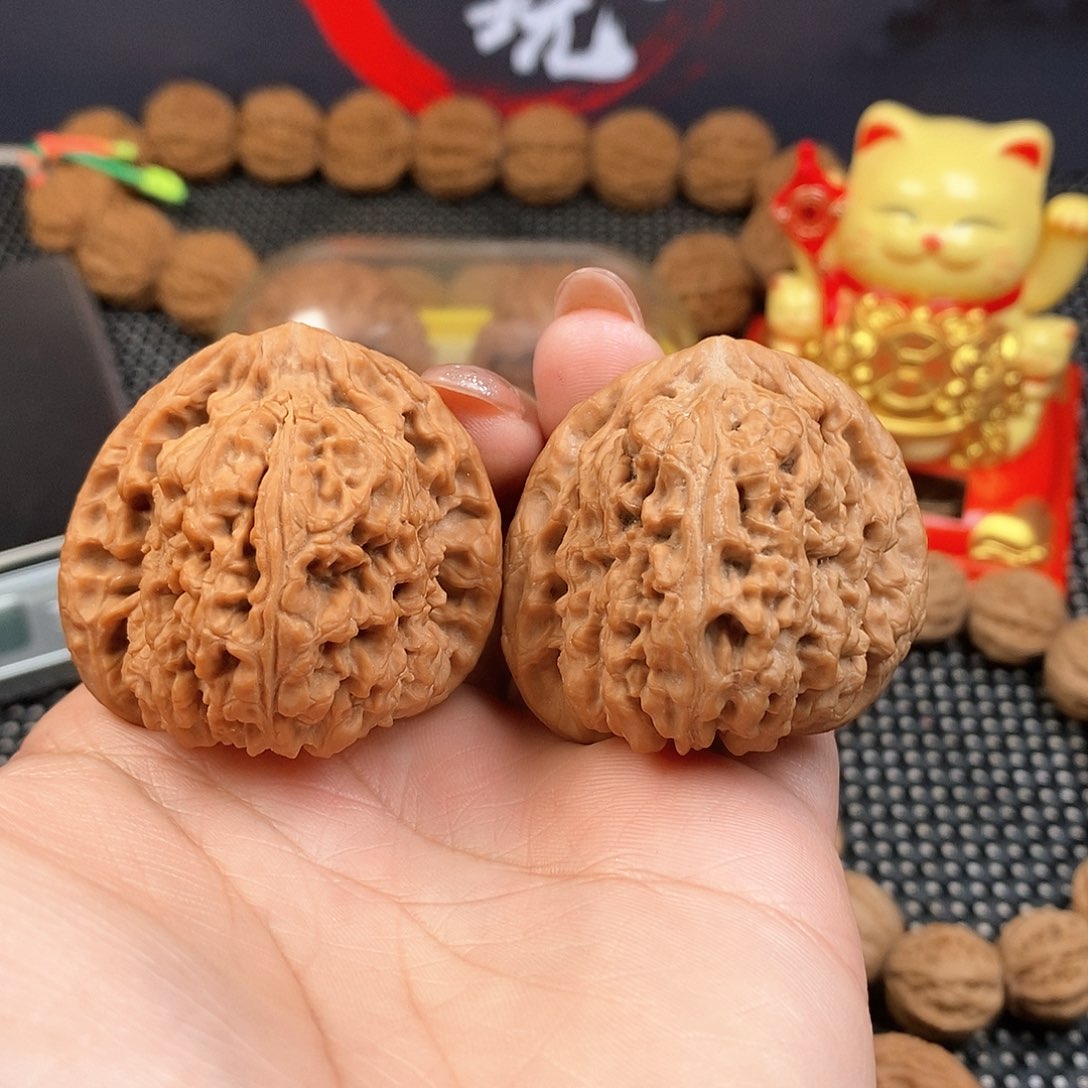 文玩核桃吊坠r***f42尺南疆石天残脚