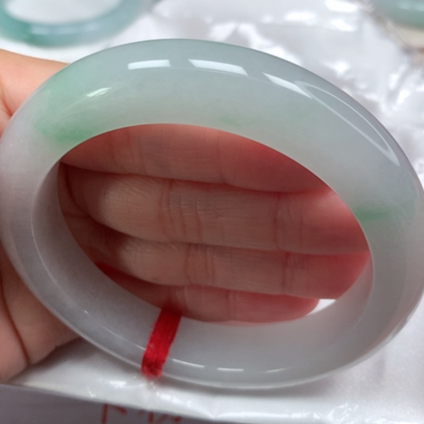 【闪购商品】翡翠手镯未镶嵌冰胶飘绿手镯5859圈14号