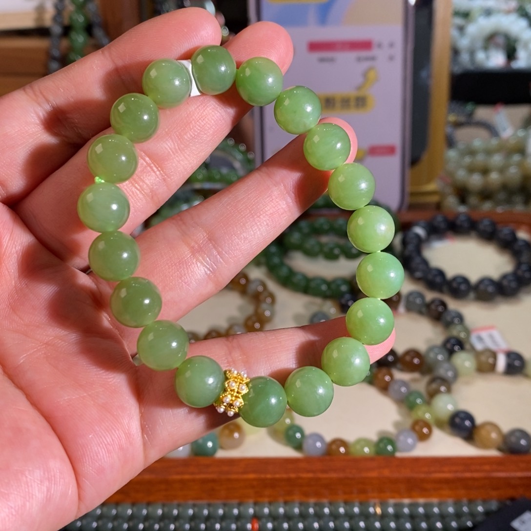 手链未镶嵌和田玉