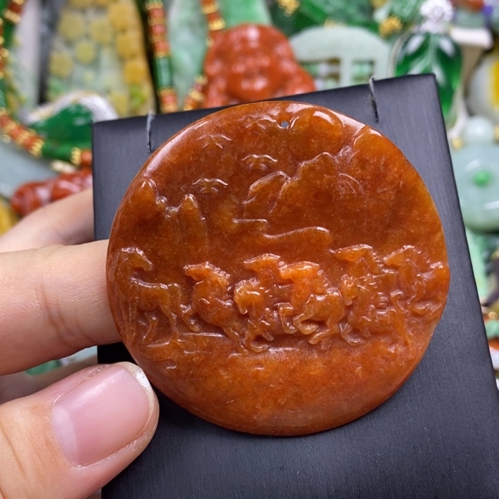 翡翠未镶嵌吊坠(赠链)