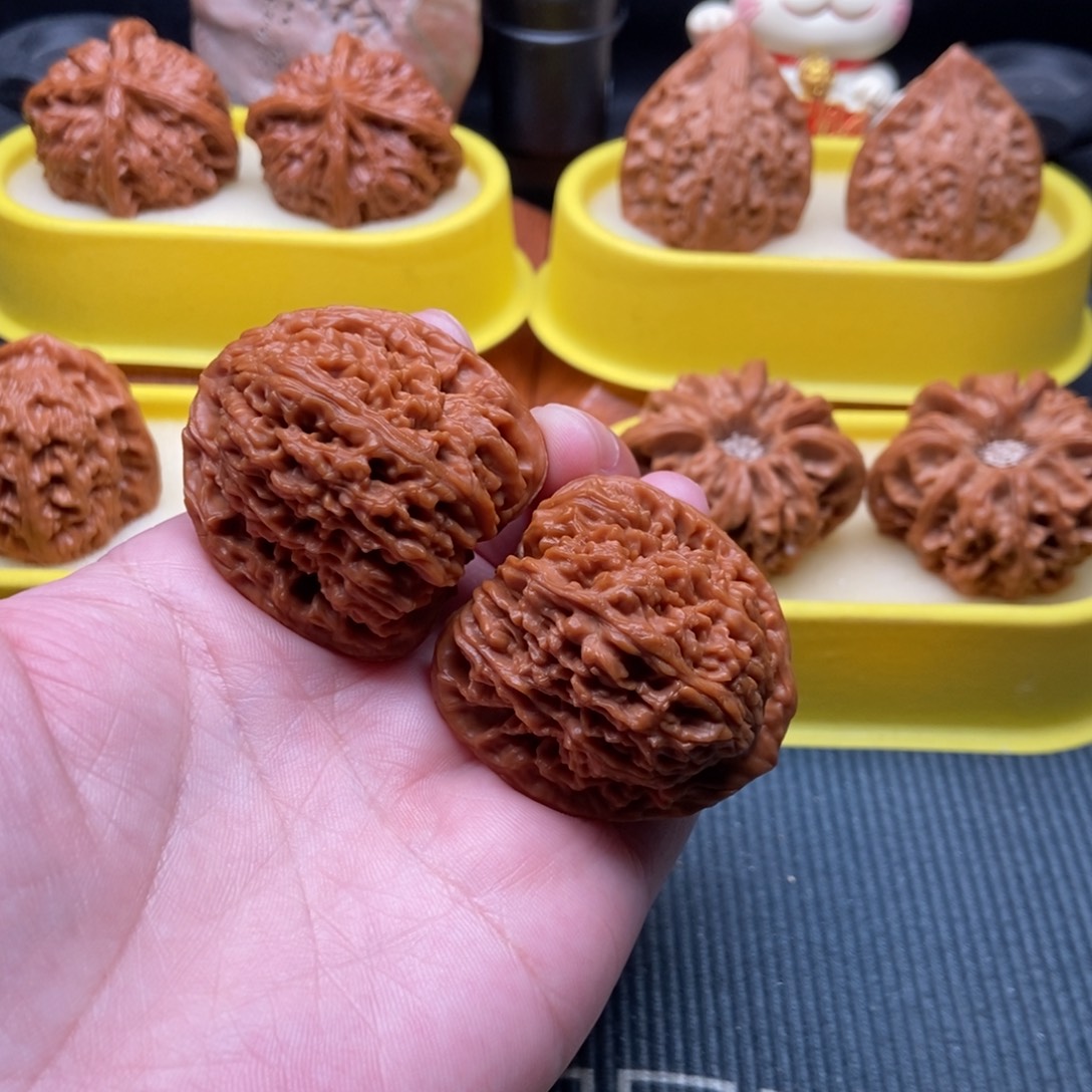 文玩核桃吊坠高炮南疆