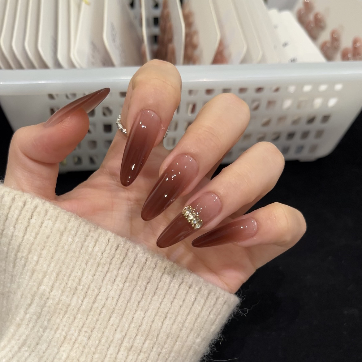 【布朗尼】显白简约纯欲气质美甲贴片穿戴甲中长款可拆卸