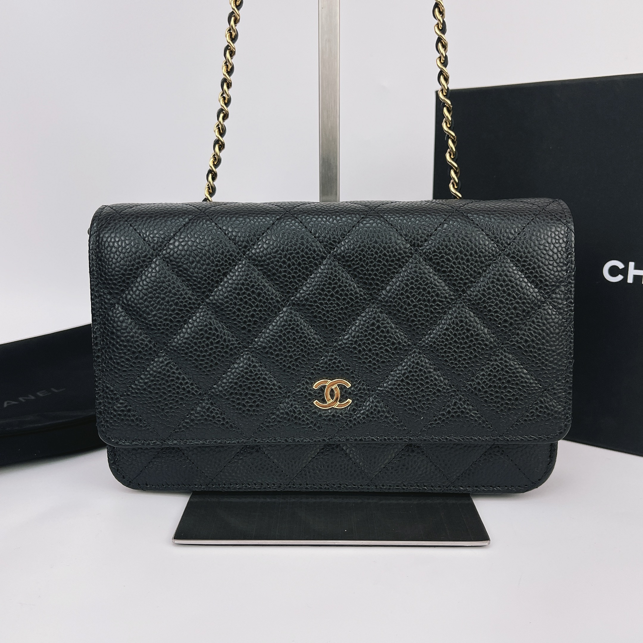 95新 Chanel/香奈儿 香奈儿 黑色荔枝纹斜挎包底长19 M606