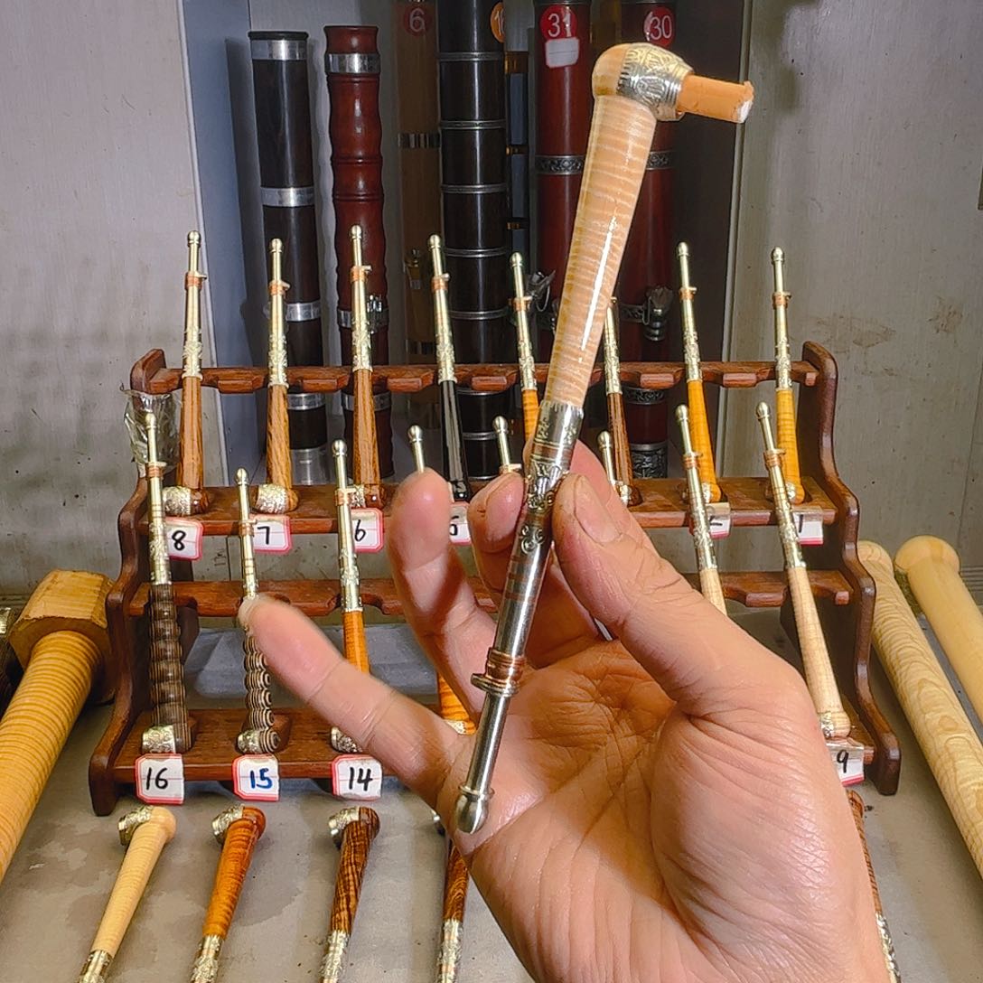 木我****曾工艺品摆件家居