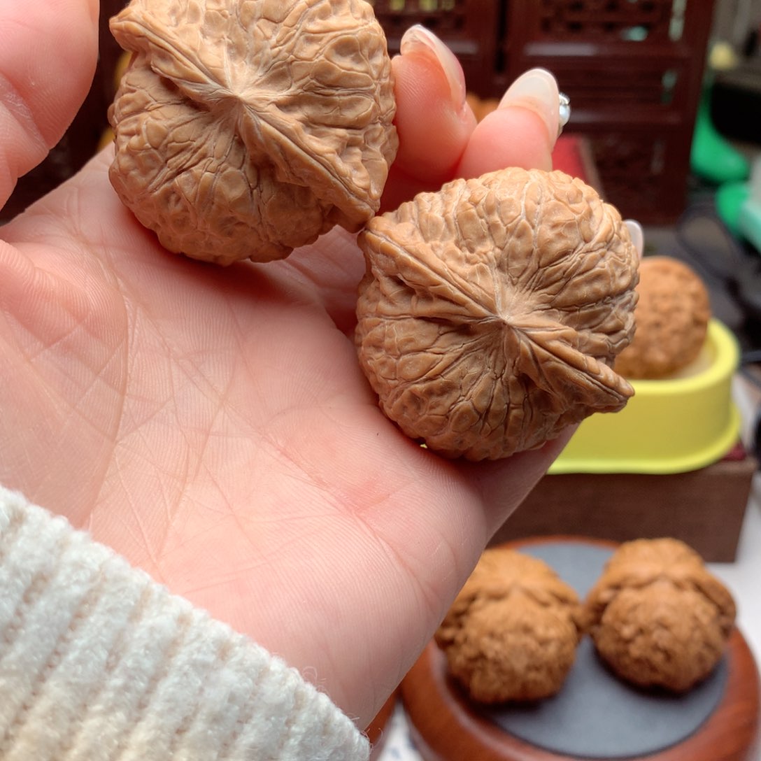 文玩核桃吊坠南瓜墩全品。   6号