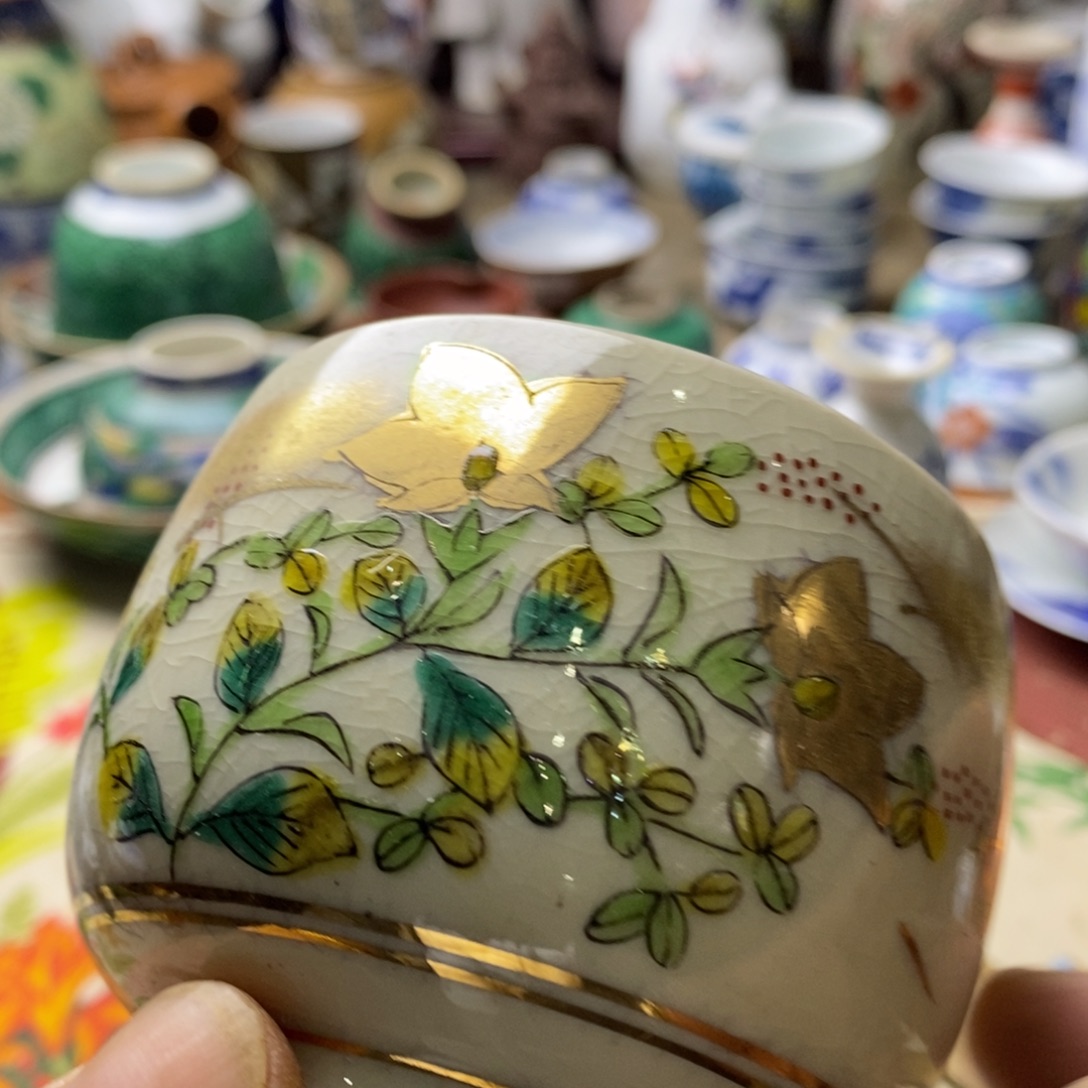 瓷片是因为它能有效保护的
