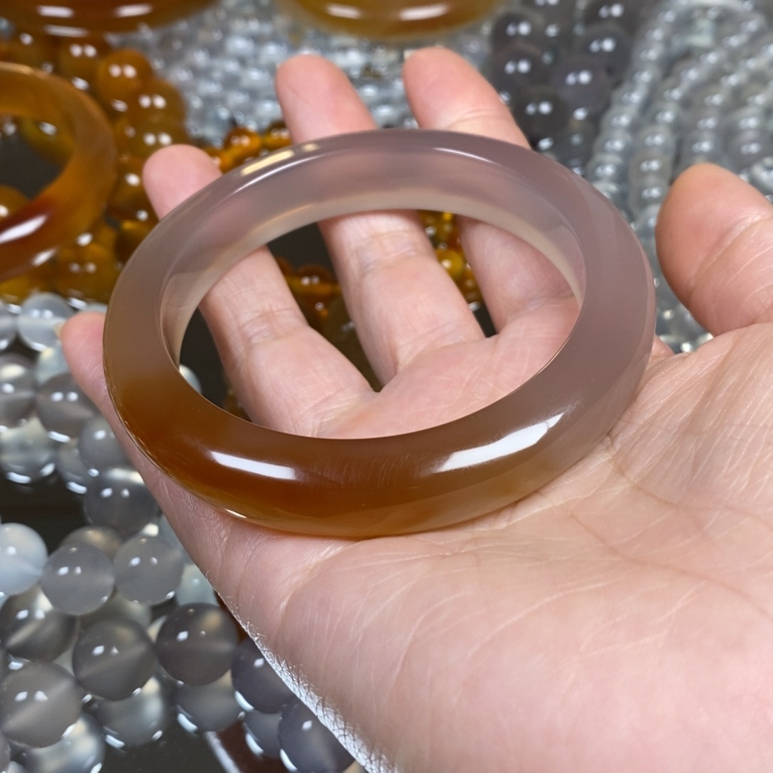 想***子玛瑙/玉髓未镶嵌玛瑙手镯