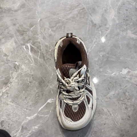 休闲运动的休闲鞋