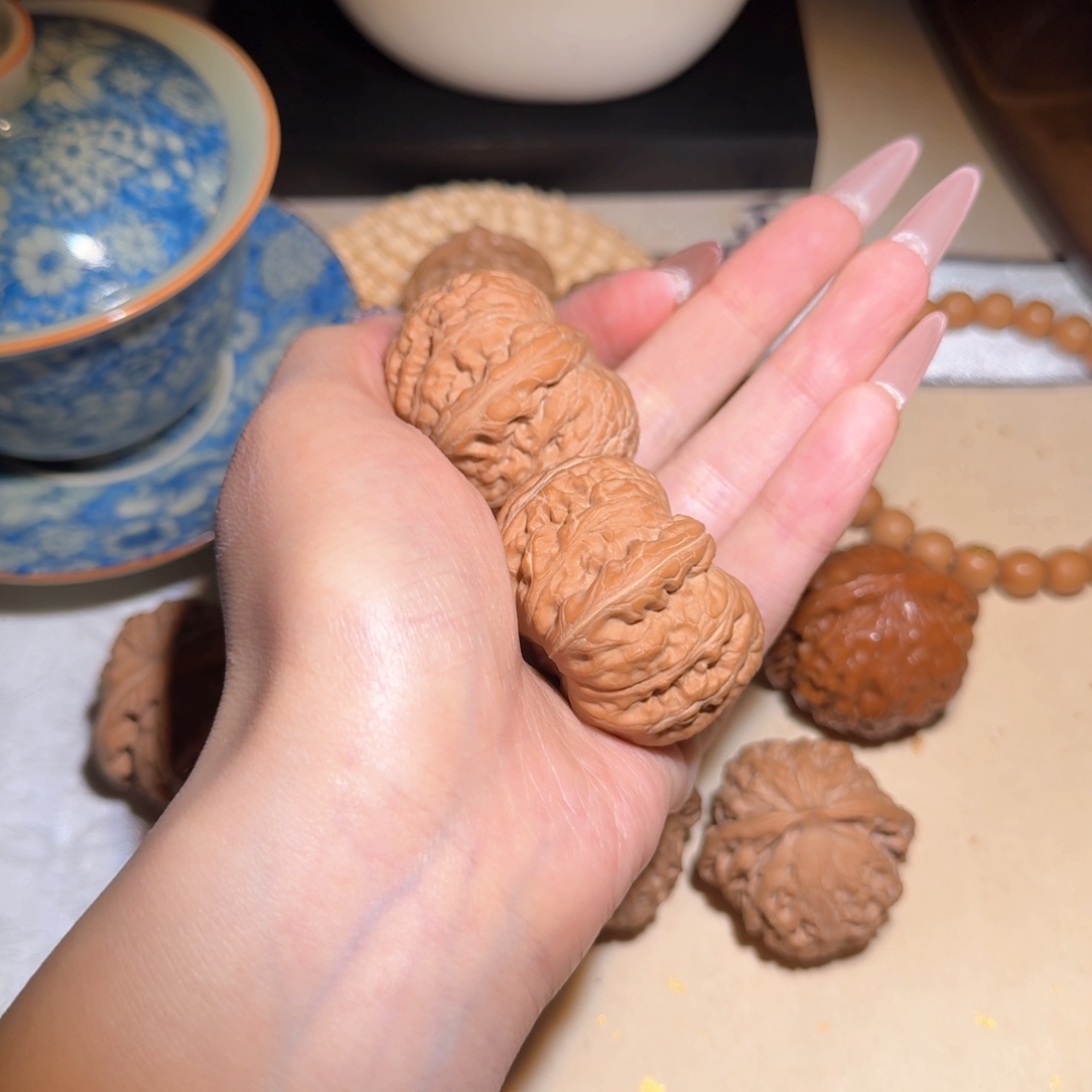 文玩核桃吊坠42元宝