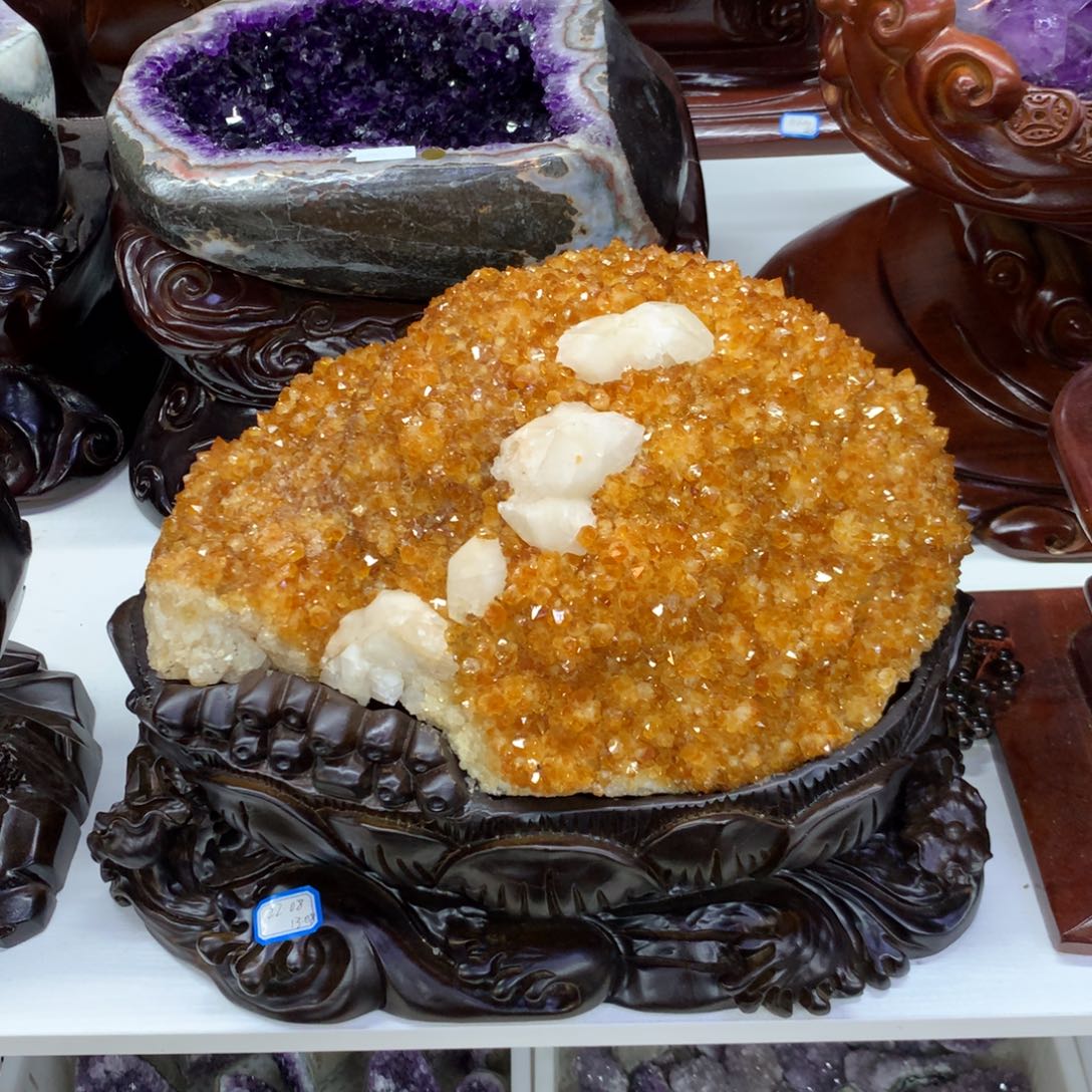 未镶嵌水晶大型摆件（非配饰）莹