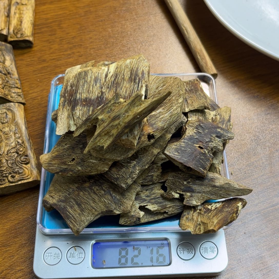 沉香沉香碎屑陆河82克