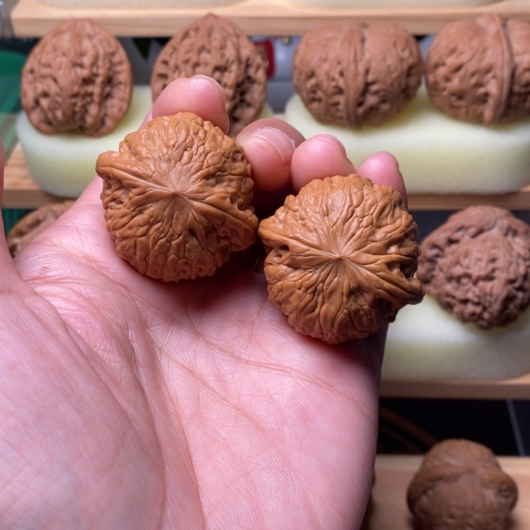 文玩核桃吊坠铁锤37