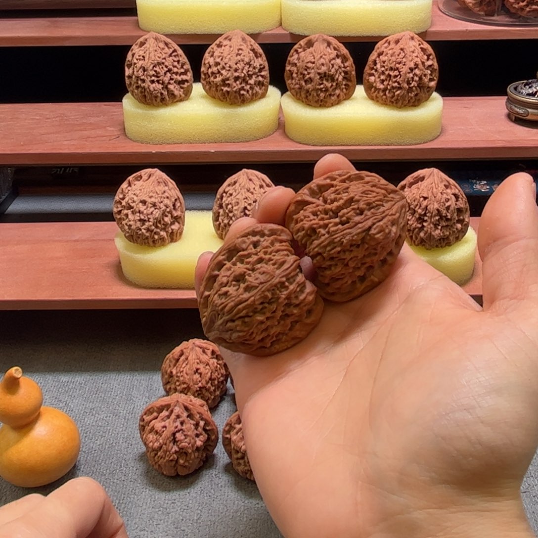 白***纸猴头核桃吊坠42南疆石