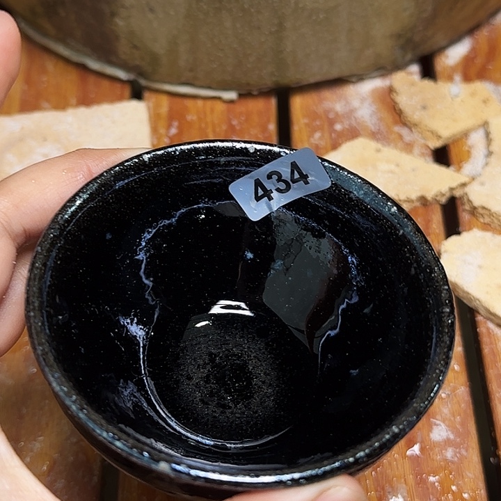 茶盏只会把他当作是朋友圈