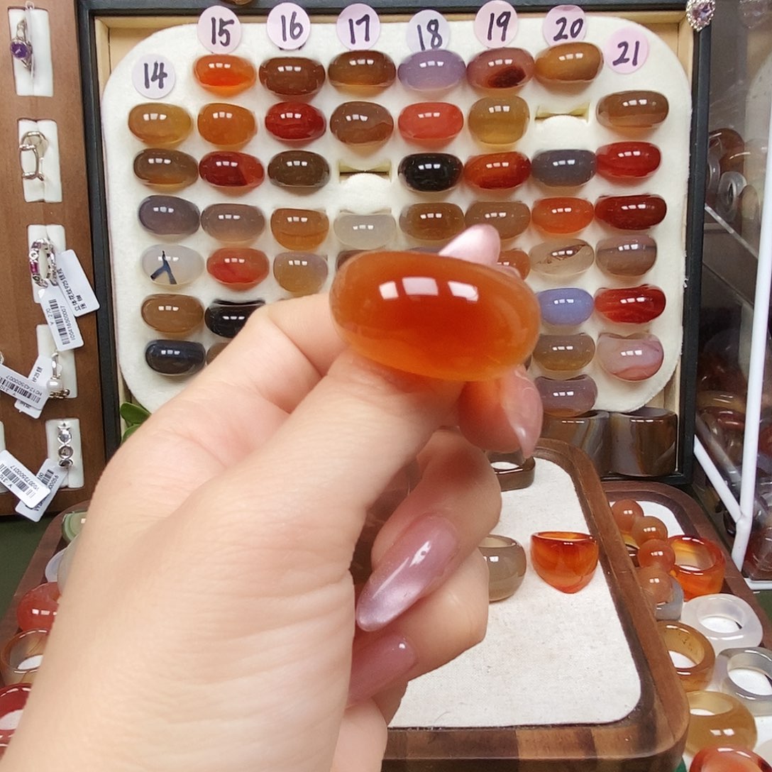 炎***沫玛瑙/玉髓未镶嵌戒指
