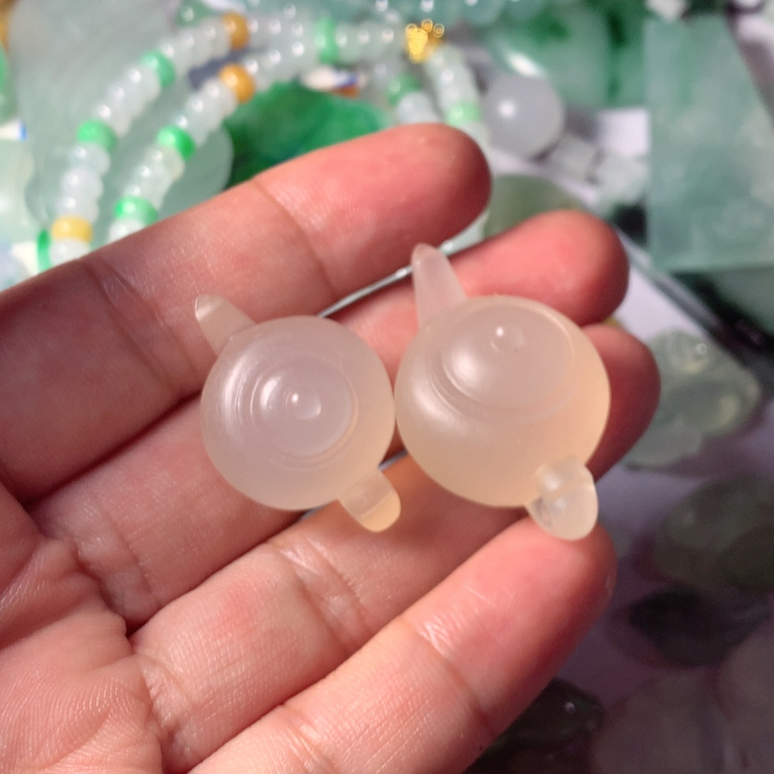 定制翡翠未镶嵌多样性发货，发其一