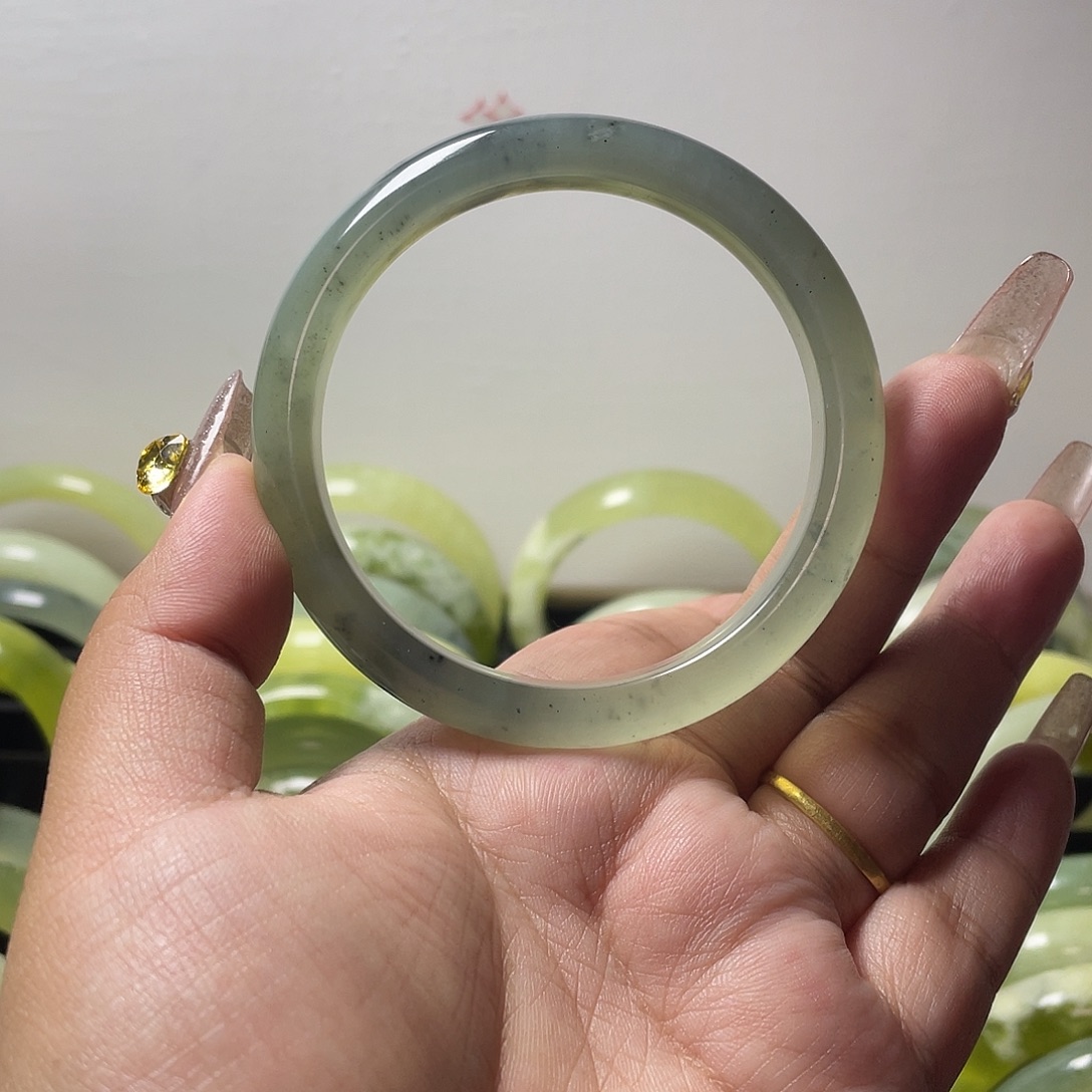 合金蛇纹石玉手镯