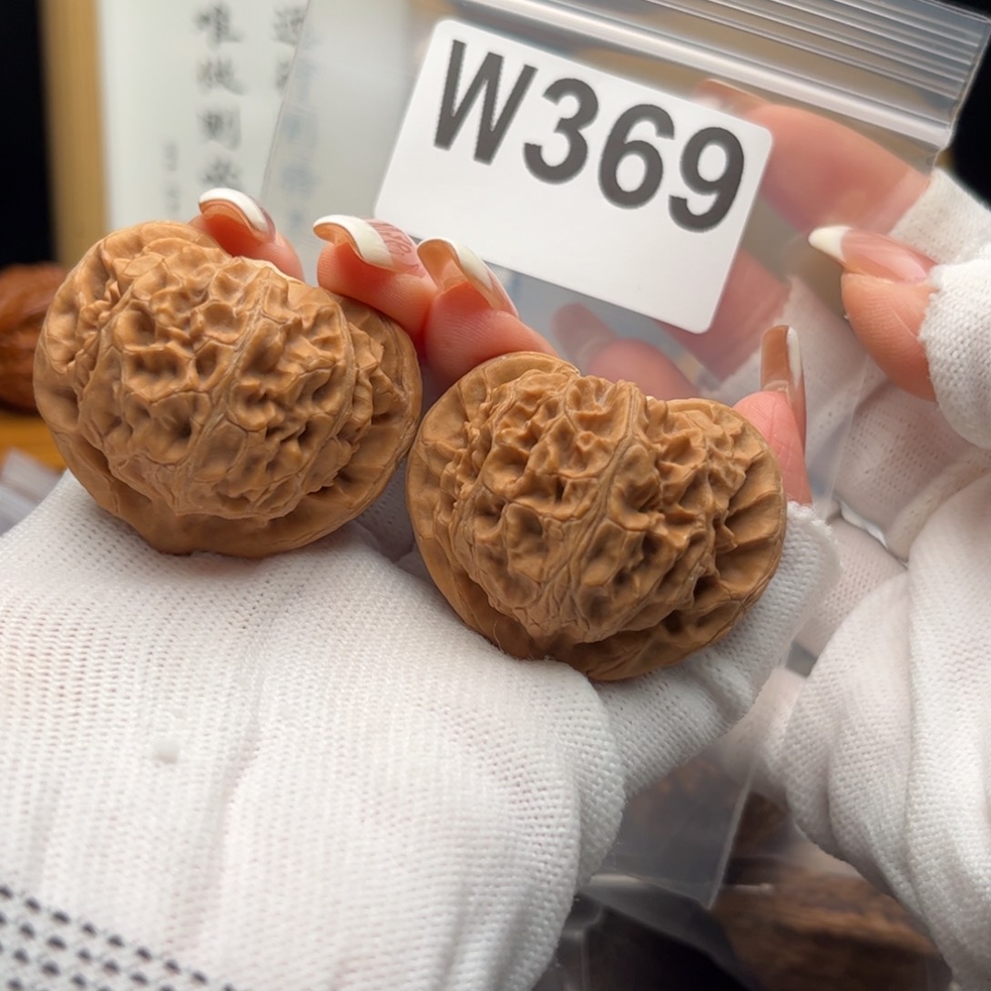 文玩核桃把件44宫灯w 369