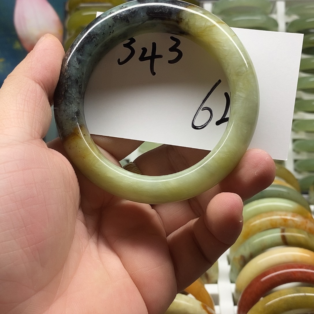 未镶嵌蛇纹石玉手镯