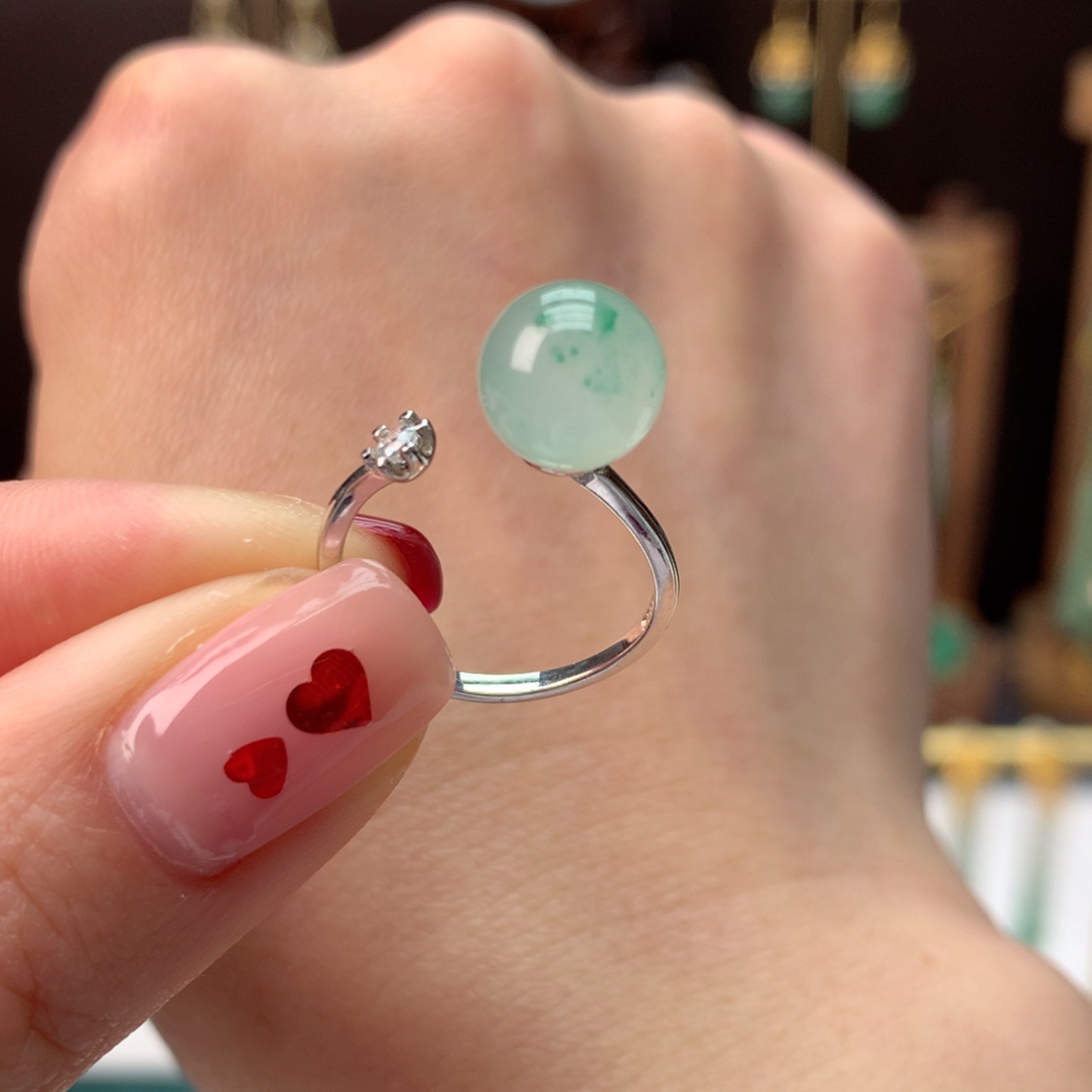 石英质玉冰飘花精品戒指银S925镀金镶嵌