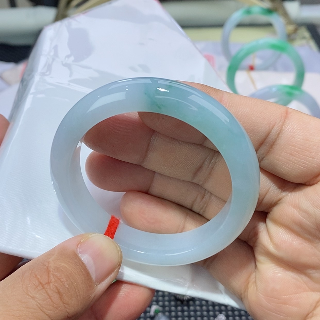 【闪购商品】翡翠手镯未镶嵌＆****翡翠手镯